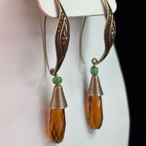 Vintage-Inspired Gold and Amber Drop Earrings